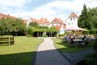 der Garten des Malteserstift Haus St. Birgitta in Lübeck