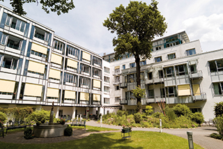 die Außenansicht des Malteser Marienhospital in Erlangen