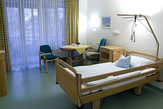 ein Beispielzimmer des Malteser Marienhospital in Erlangen 